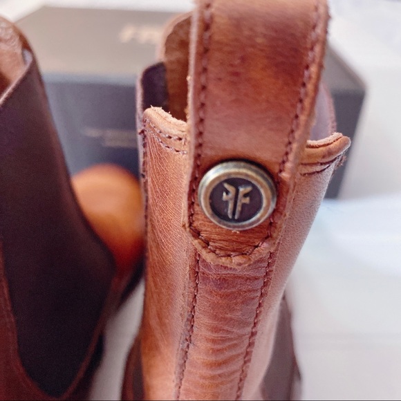 Sold! Frye Women’s Melissa Chelsea Boots - Picture 12 of 16